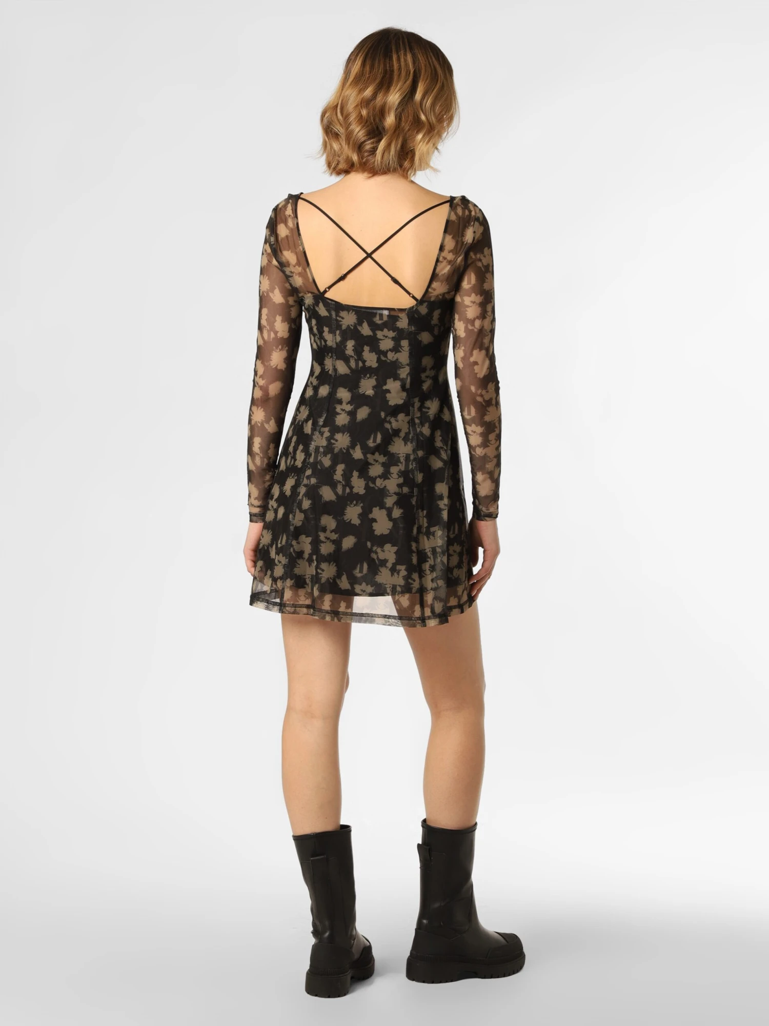 Calvin Klein Jeans Kleid In Schwarz Beige 3 Calvin Klein Jeans Kleid In Schwarz Beige