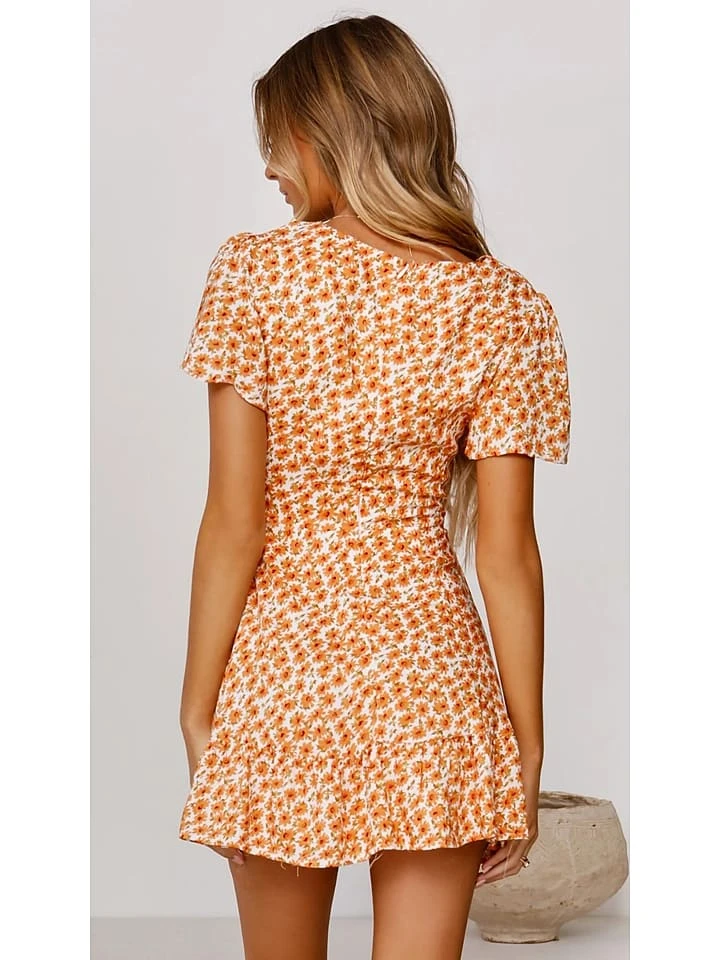 Kleid In Orange 4 Kleid In Orange – Bild 2