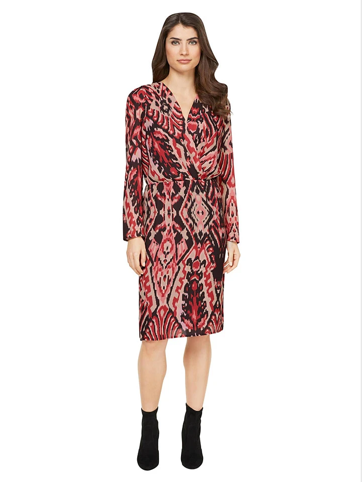 Heine Kleid In Rot/ Bunt 4 Heine Kleid In Rot/ Bunt – Bild 2