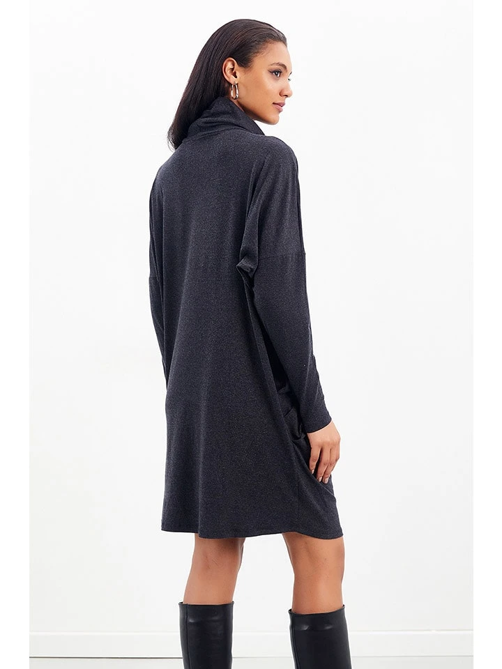 Kleid In Anthrazit 5 Kleid In Anthrazit – Bild 3