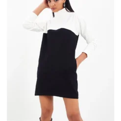 Kleid In Schwarz/ Weiß