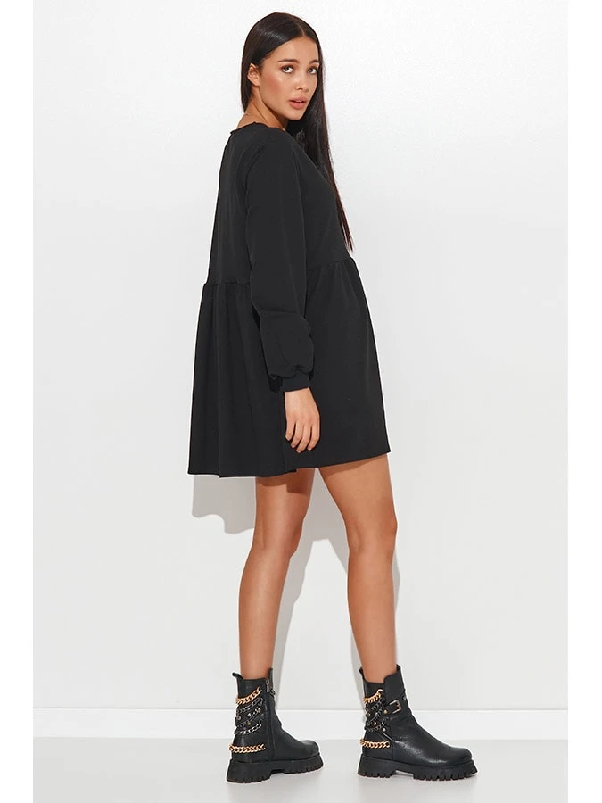 Kleid In Schwarz 6 Kleid In Schwarz – Bild 4