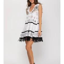 Kleid In Weiß/ Schwarz