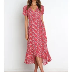 Kleid In Rot/ Hellblau