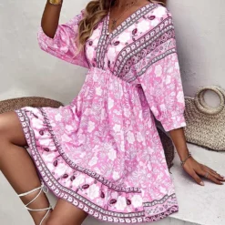 Kleid In Pink/ Weiß 7 Kleid In Pink/ Weiß -Angebote Zart Stil Store tina kleid in pink weiss 2